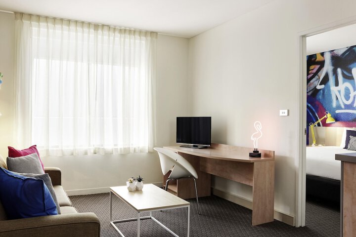 Room 17 of 95