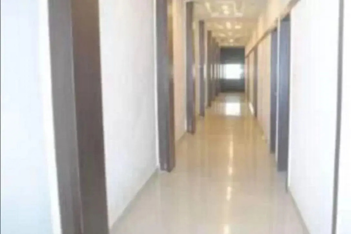 Room 12 of 18