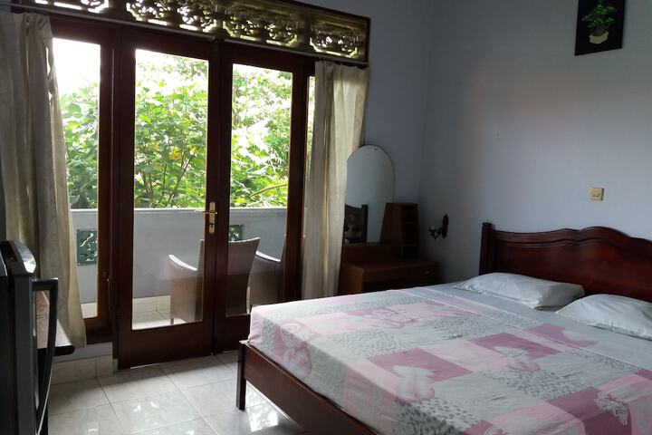 Room 16 of 56