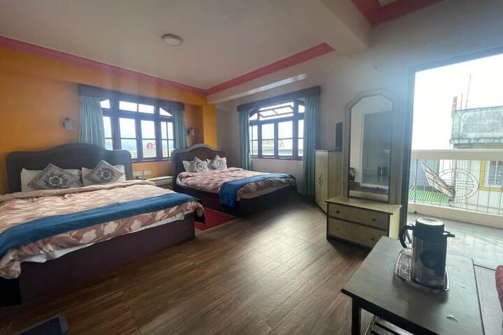 Room 17 of 29
