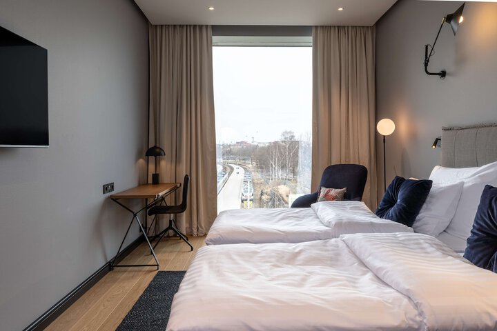 Room 20 of 76