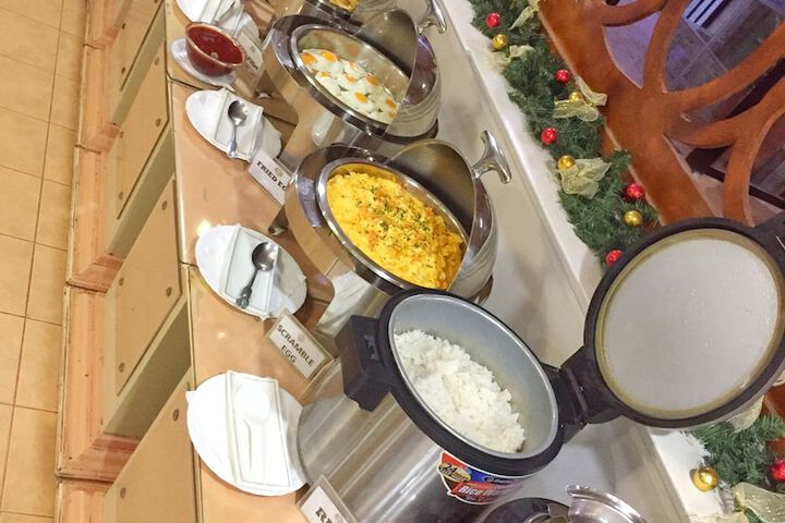 Dining 62 of 94