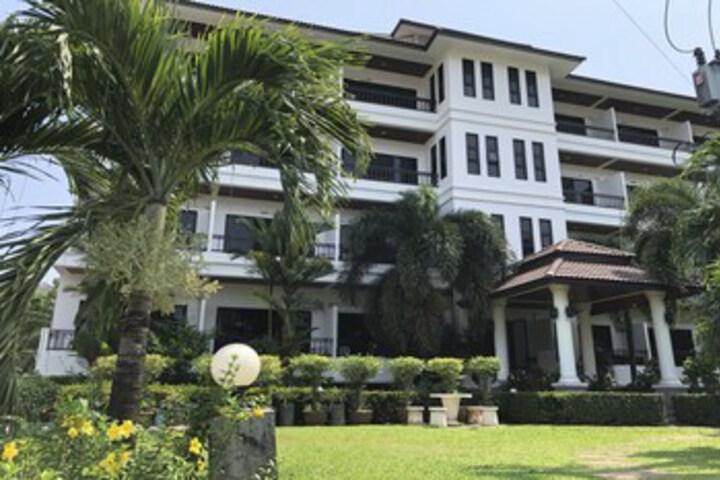 Phimpraphai Place1