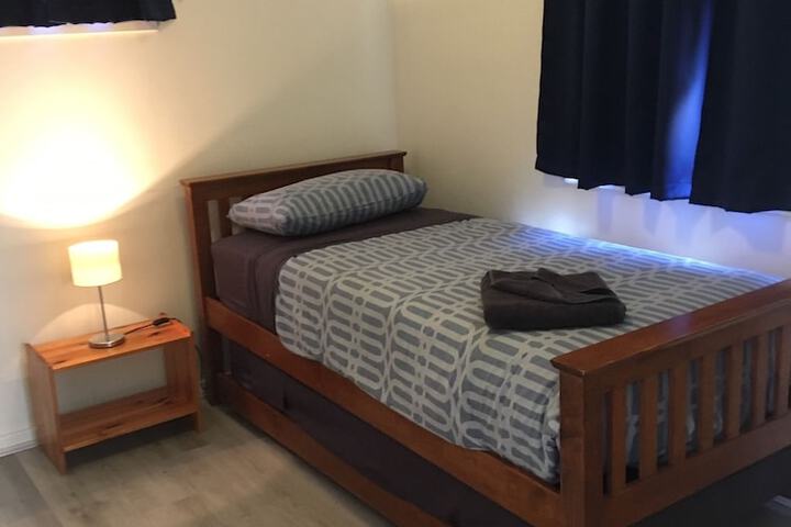 Room 2 of 30