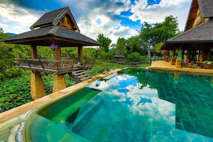 Pool 23 of 41