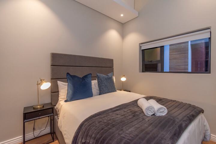 Room 15 of 50