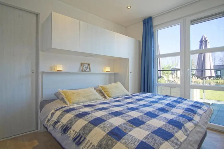 Room 3 of 12