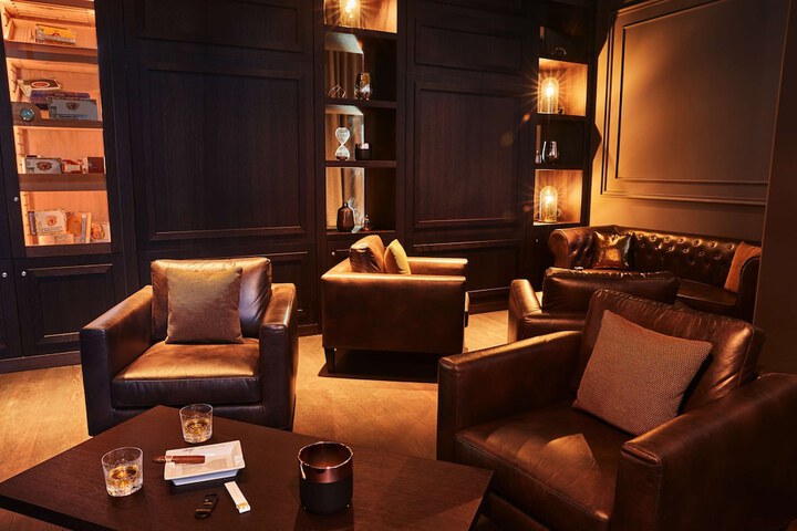 Hotel Interior 7 of 103
