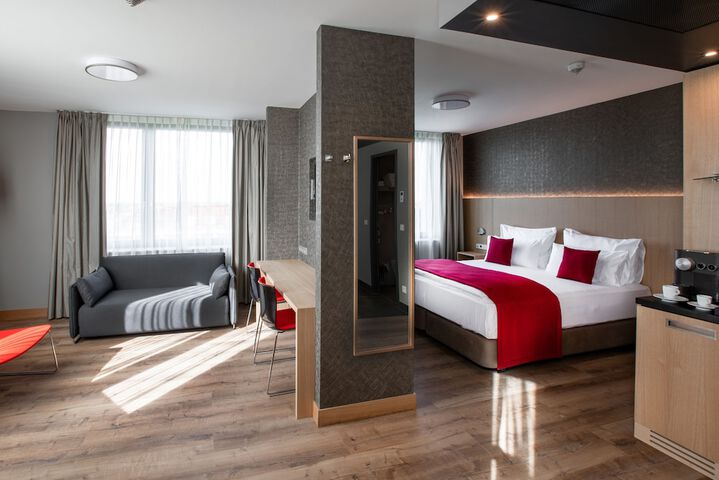 Room 2 of 46