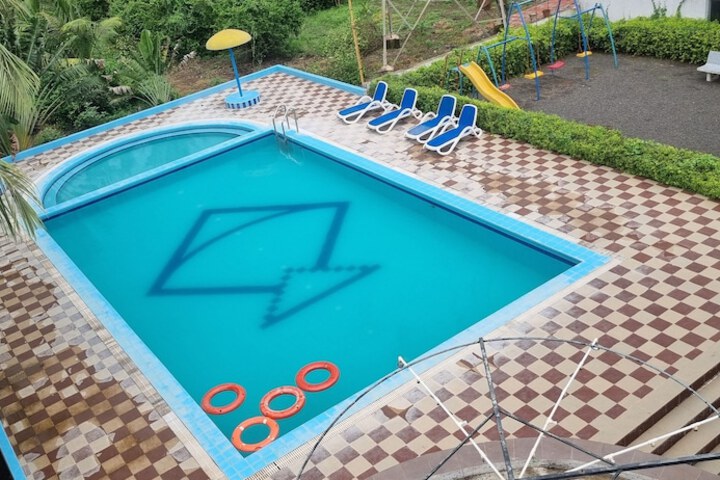 Hotel 54 of 70