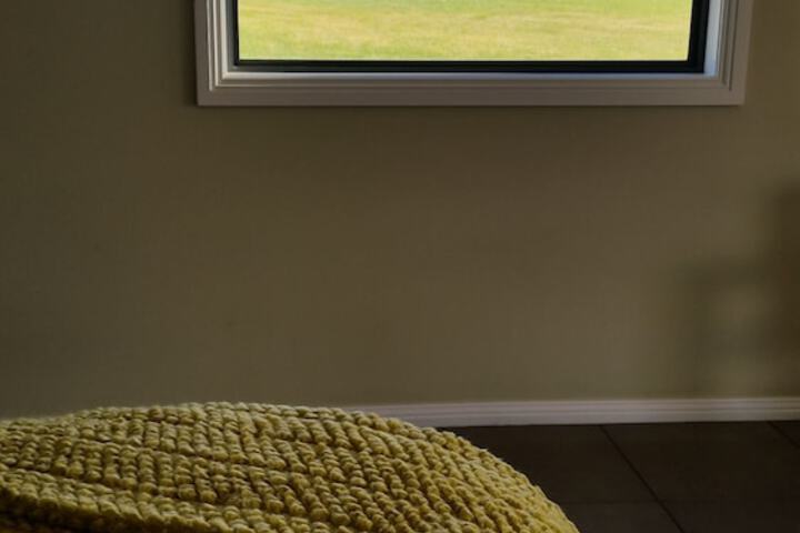 Room 6 of 17