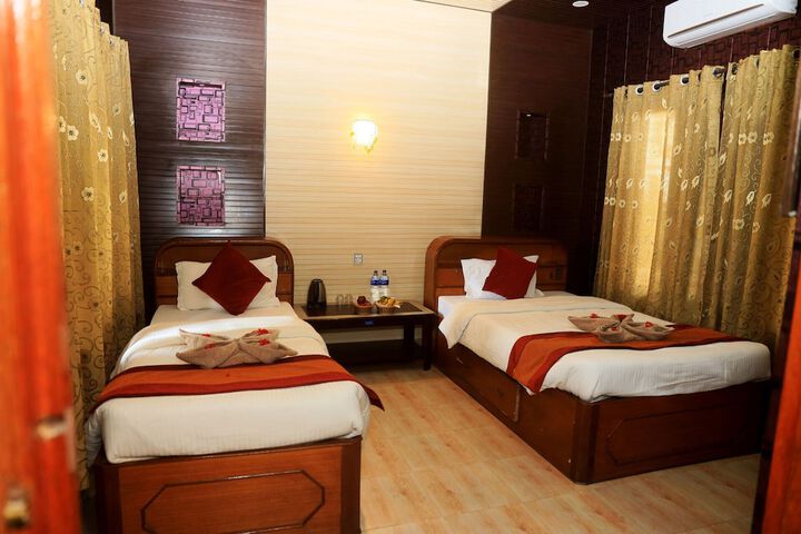 Room 21 of 66