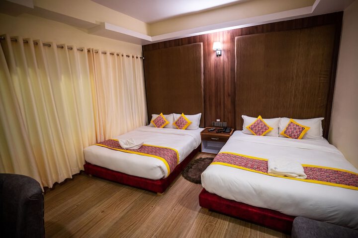 Room 34 of 95