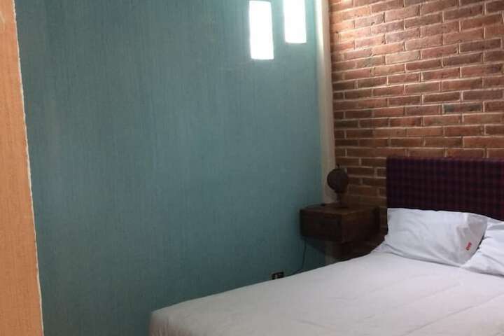 Room 29 of 77