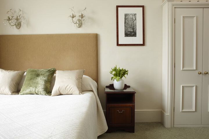Room 4 of 81