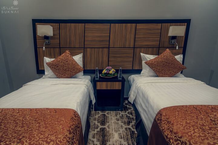 Room 9 of 19
