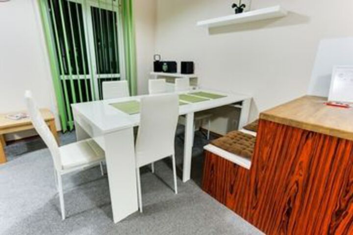 Room 116 of 177