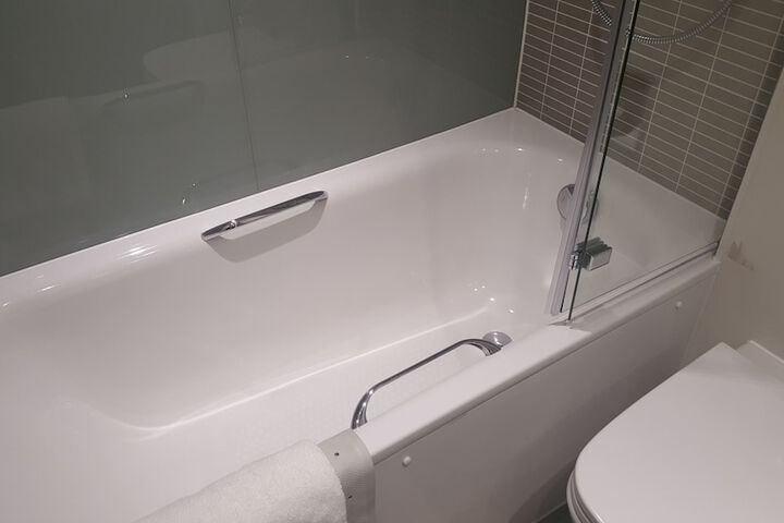 Room 45 of 109