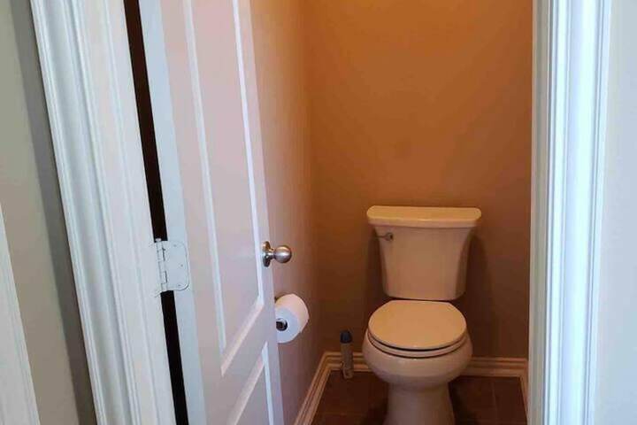 Room 18 of 29