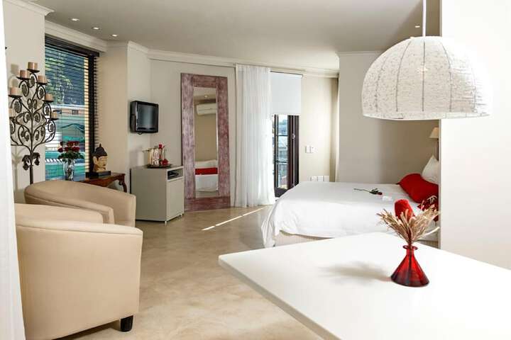 Room 14 of 70