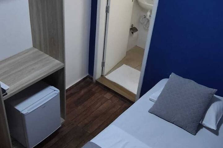 Room 22 of 59