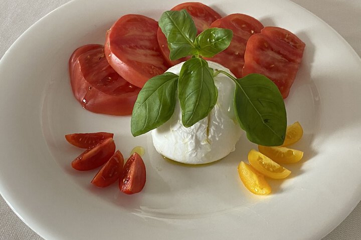 Dining 53 of 72