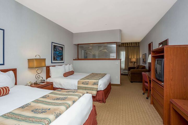 Room 8 of 24