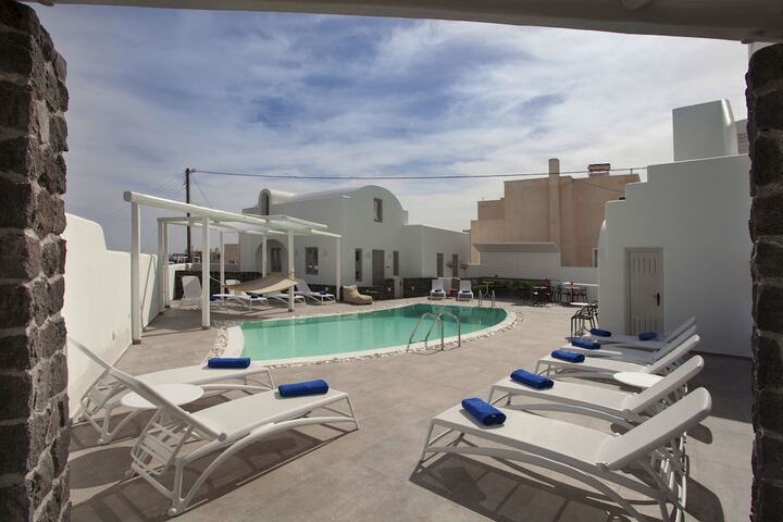 Pool 196 of 230