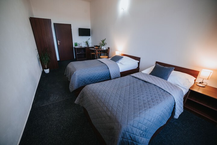 Room 15 of 70