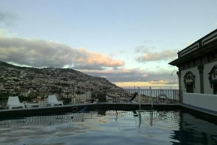 Hotel Pool