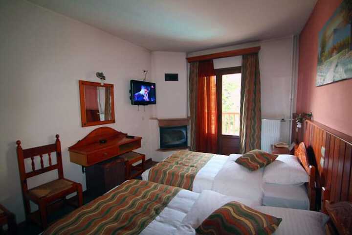 Room 10 of 31