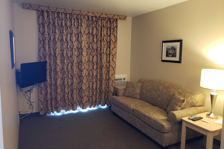 Room 18 of 29