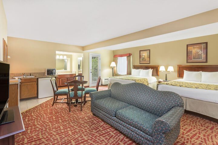 Room 28 of 50