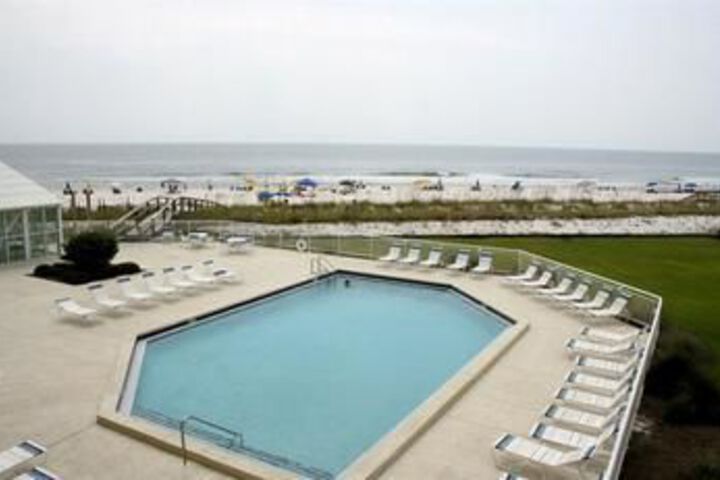 Pool 65 of 65