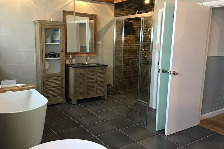 Room 15 of 21