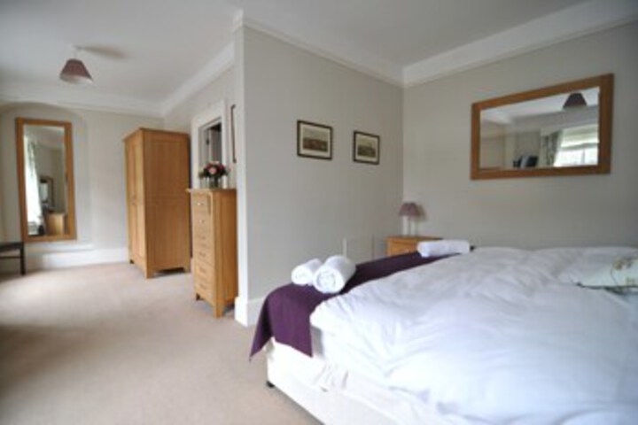 Room 13 of 15
