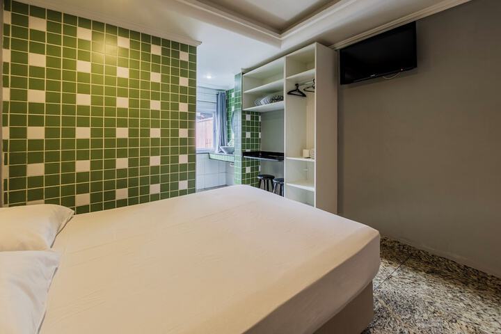 Room 40 of 76