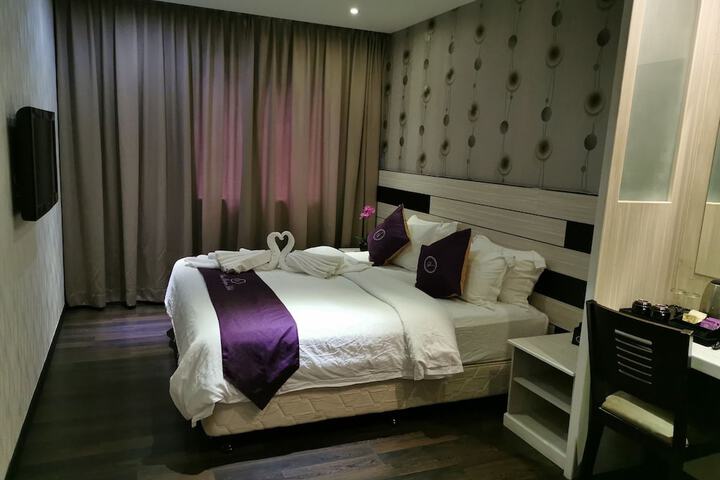 Room 26 of 50