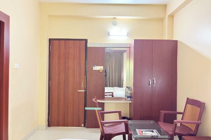 Room 16 of 43