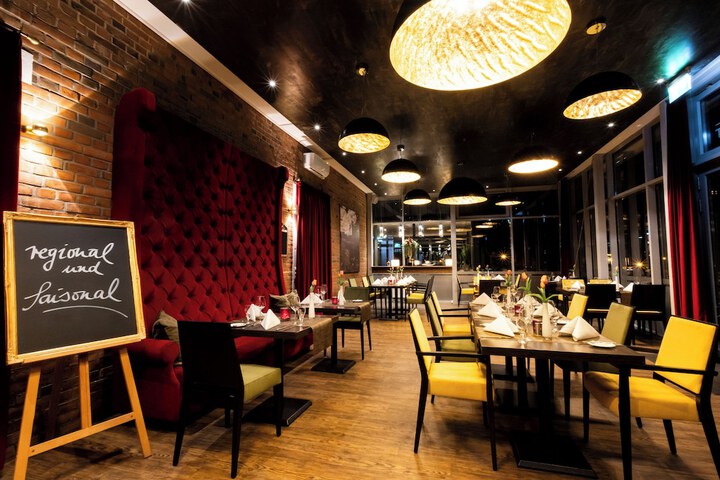 Dining 84 of 114
