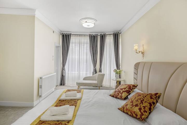Room 46 of 90