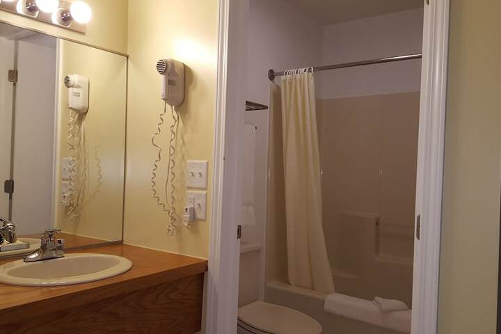 Room 29 of 52