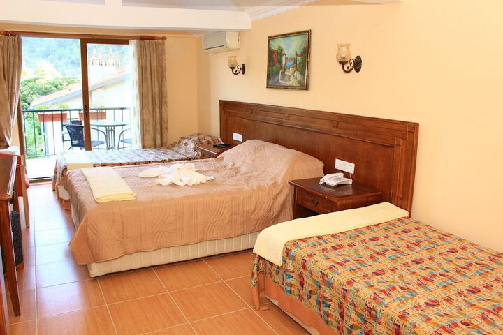 Room 8 of 46