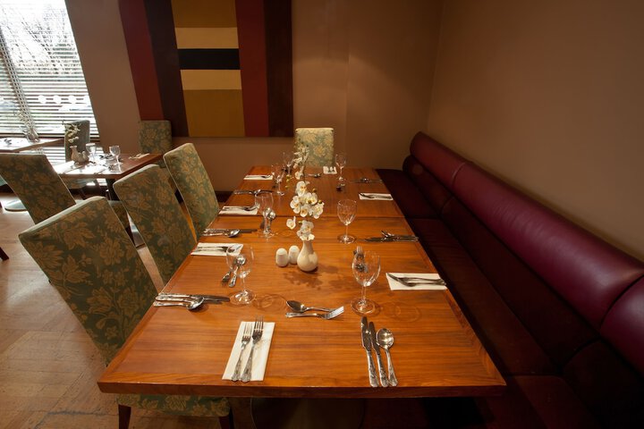 Dining 32 of 47