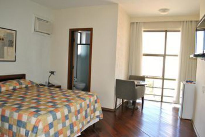 Room 11 of 23