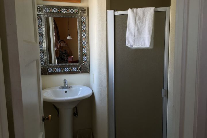 Room 28 of 49