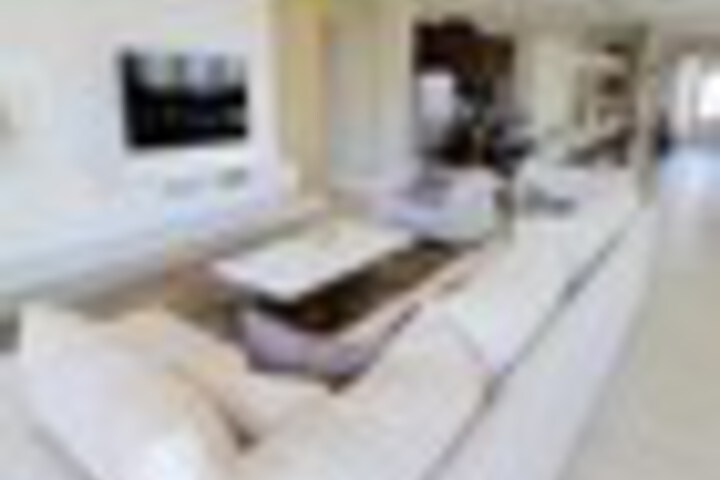 Hotel Interior 17 of 225