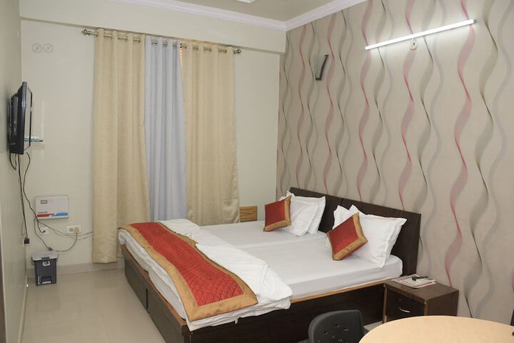 Room 20 of 73