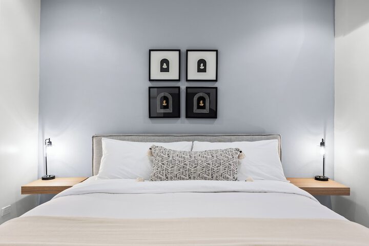 Room 11 of 118