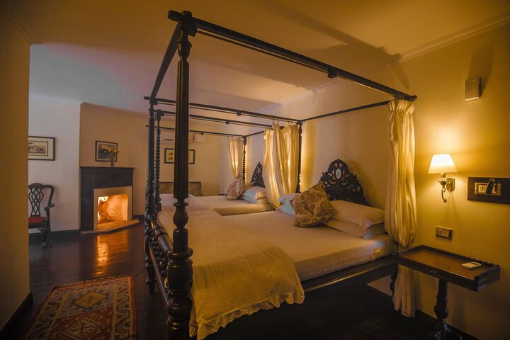 Room 17 of 50